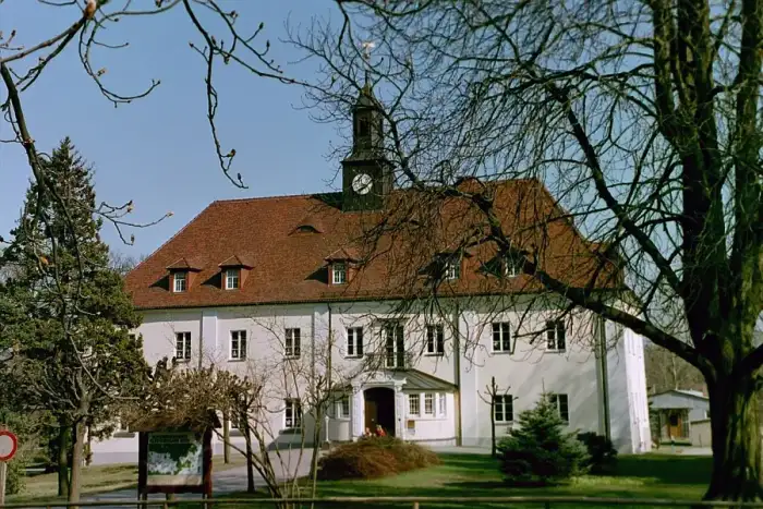 Lawalde - Wasserschloss kleindehsa
