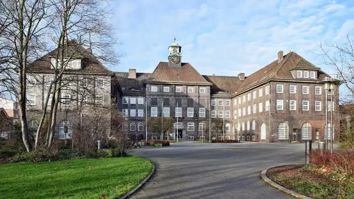 Lehrte - Rathaus Lehrte (01)