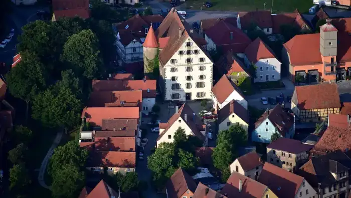Leutershausen - Leutershausen, ehemaliges markgräfliches Stadtschloss 004
