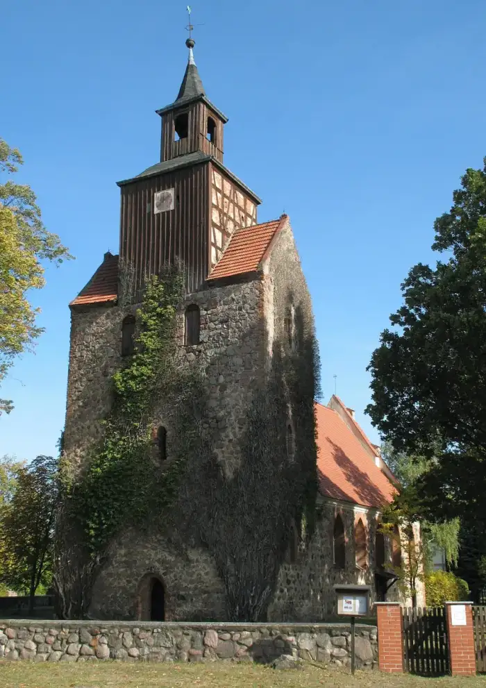 Löwenberger Land - Falkenthal church