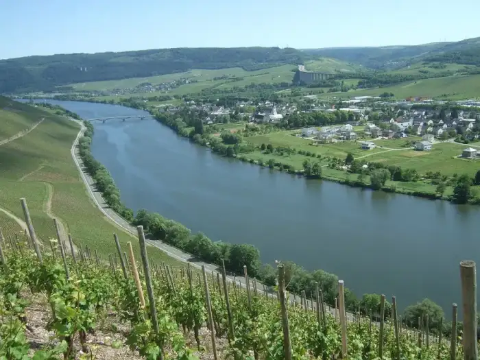 Longuich - Mosel-bei-longuich