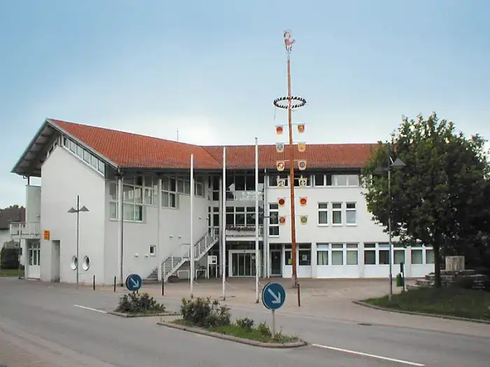 Massenbachhausen - Mbh-rathaus-web