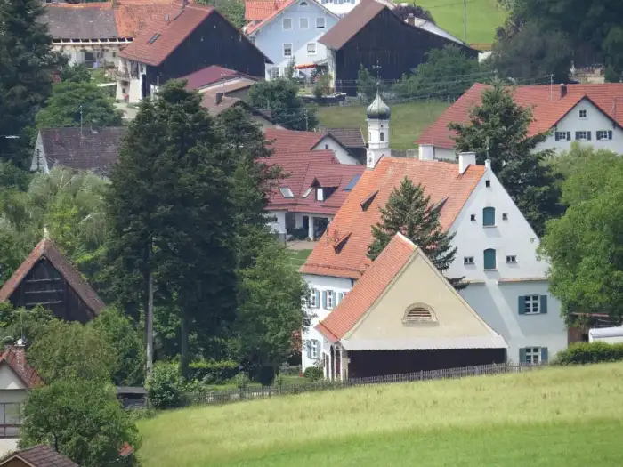 Mittelneufnach - Mittelneufnach - Zum Schlößle Nr 3 ehem Amtshaus v O 01