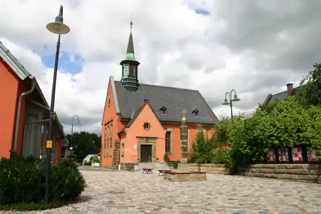 Neuenmarkt - Neuenmarkt evangelische Kirche