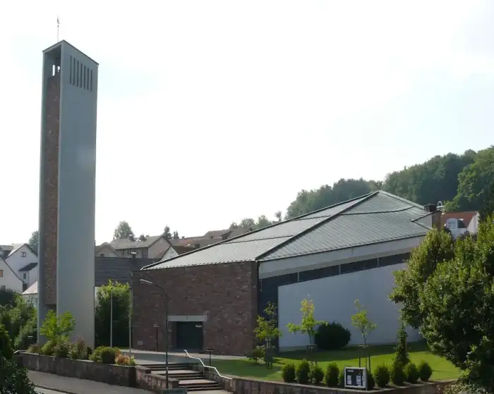 Neuhof - Kath. Pfarrkirche St. Laurentius, Neuhof - Giesel