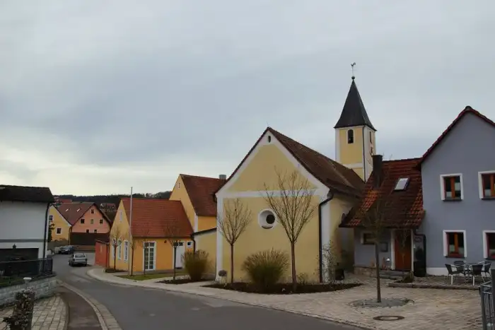Nittendorf - St Johannes Baptist - Schönhofen-000