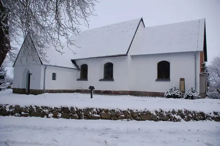 Nübel - Kirche nuebel so