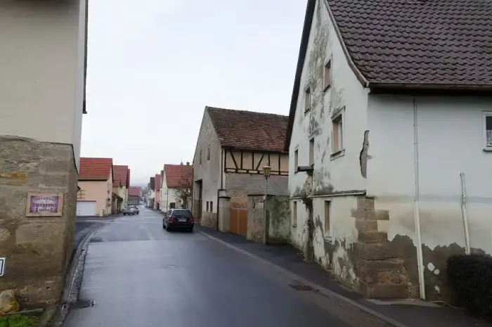 Oberstreu - Oberstreu, Brückenstraße 19, 005