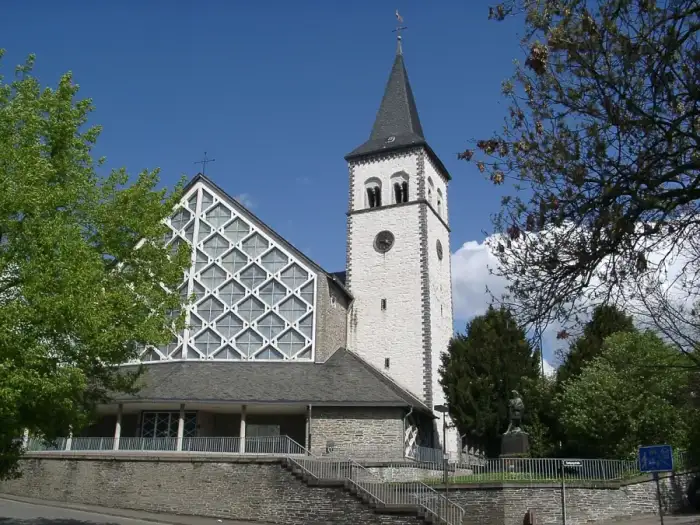 Ochtendung - Ochtendung Kirche