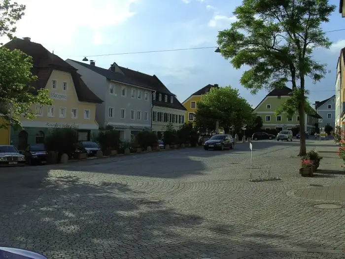 Ortenburg - Ortenburg Marktplatz