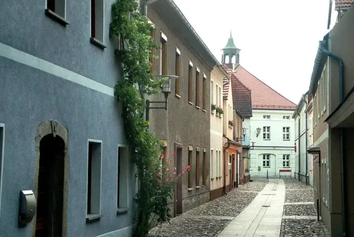 Ortrand - Ortrand, the Kirchgasse, view to the town hall