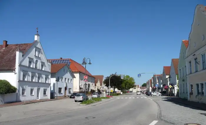 Pilsting - Marktplatz Pilsting