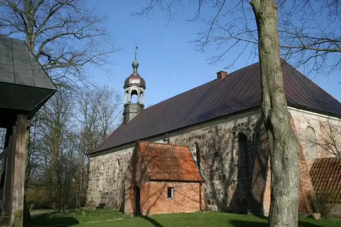 Quarnbek - Kirche St. Georg & Mauritius Quarnbek-Flemhude