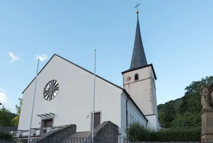 Ramsthal - Ramsthal, Kirchgasse, Kirchturm D-6-72-142-1 20170711 002