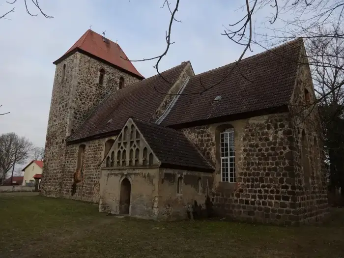 Rehfelde - Rehfelde Dorfkirche Rehfelde-Dorf Südostansicht Februar 2017