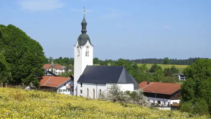 Reichersbeuern - Reichersbeuern - Kirchberg - Kirche v SO