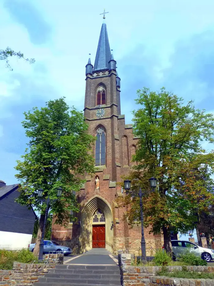 Rheinböllen - Kath. Kirche St. Erasmus Rheinböllen - panoramio