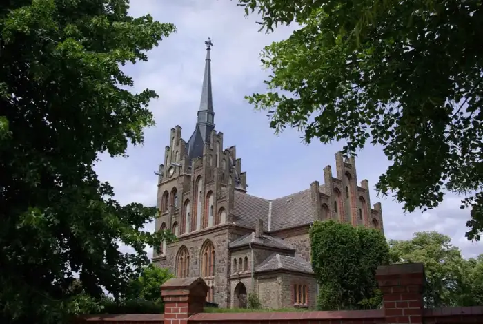 Rietz-Neuendorf - Rietz-Neuendorf Herzberg Kirche
