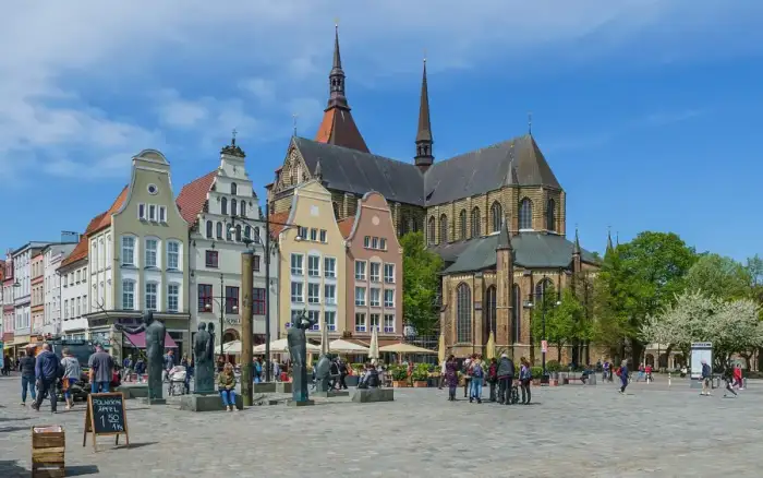 Rostock - Rostock asv2018-05 img38 NeuerMarkt