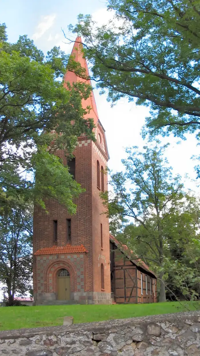 Ruhner Berge - Kirche Marnitz