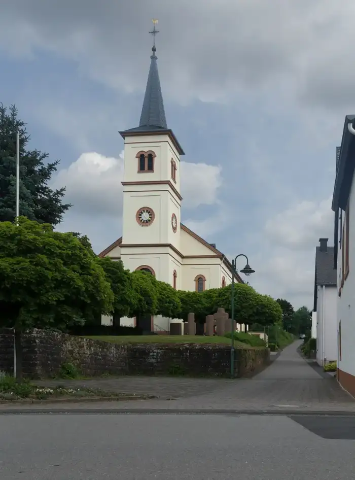 Salmtal - Salmtal, die Katholische Pfarrkirche Sankt Martin Dm foto11 2017-05-30 11.19