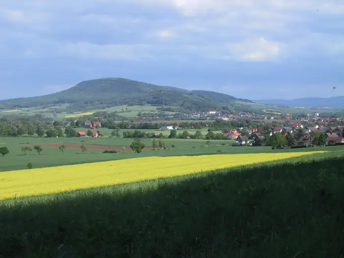 Salzhemmendorf - Blick vom Ith auf den Kahnstein