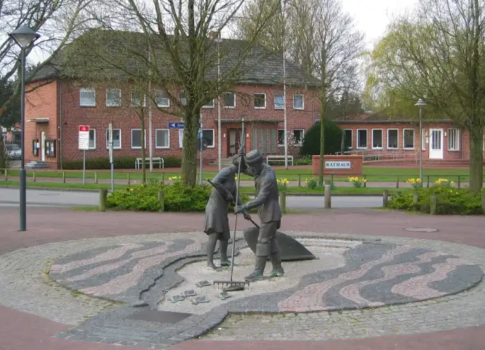 Sankt Peter-Ording - St Peter Dorf Rathaus Jan und Gret
