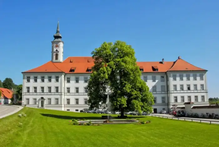 Schäftlarn - Schaeftlarn Südansicht