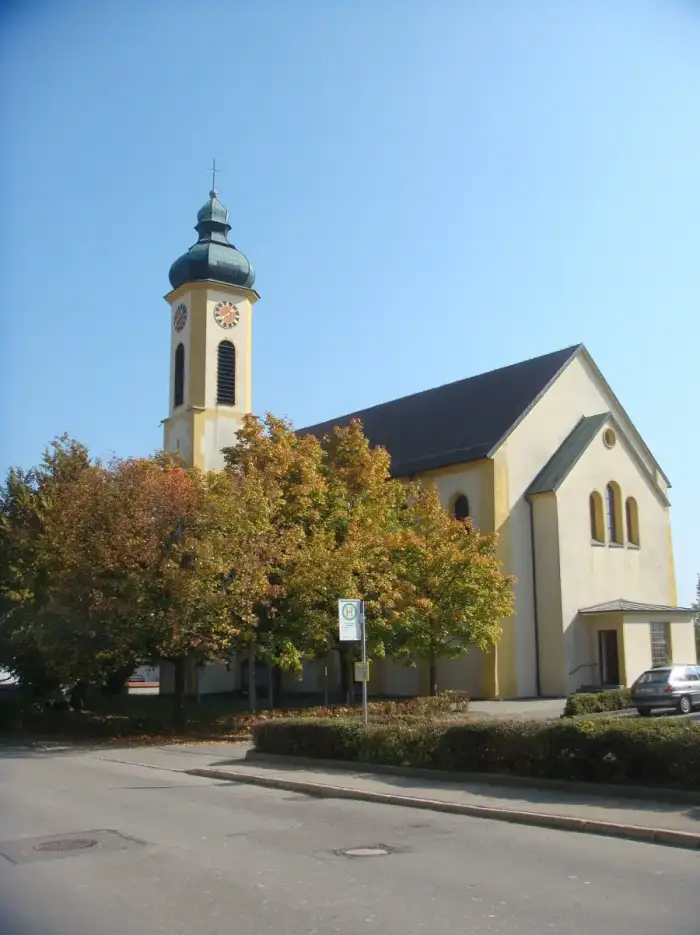 Schnürpflingen - Schürpflingen Kirche Mariä Unbefleckte Empfängnis von Nordwesten