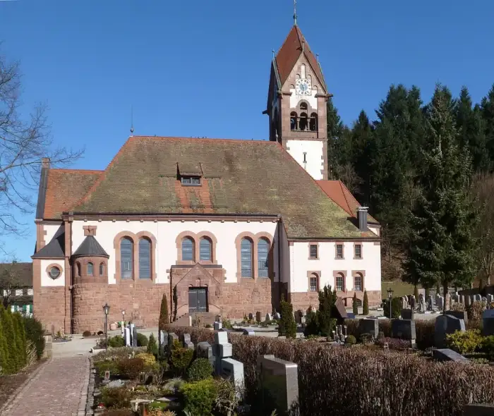 Schuttertal - St.-Antonius-Kirche Schuttertal 2015 von Süd-Bearbeitet