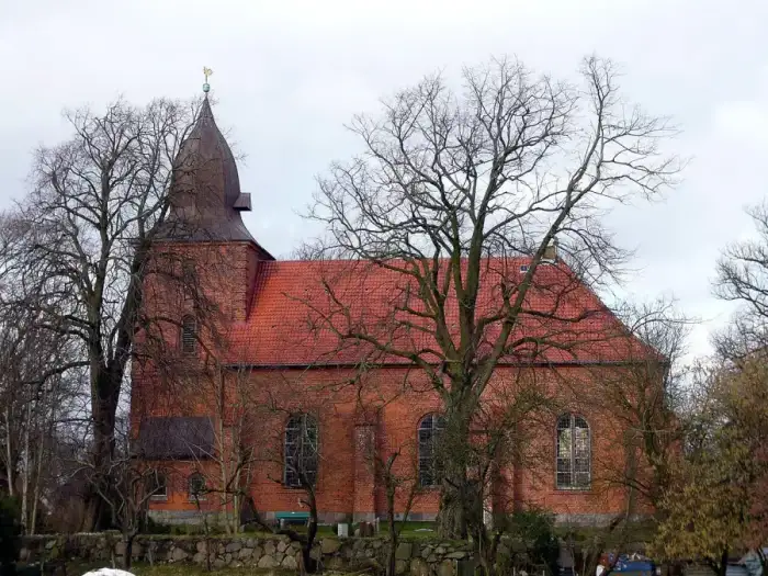 Schwedeneck - Dreifaltigkeitskirche Krusendorf2009