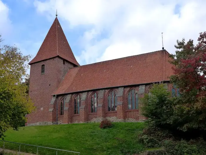Soderstorf - Raven, St Martins Kirche