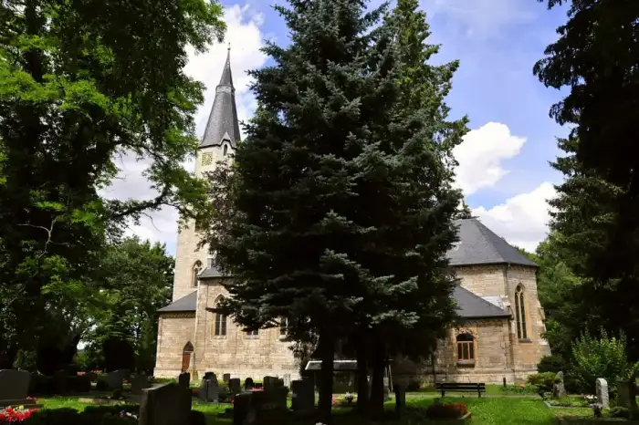 Sonneborn - Sonneborn-Kirche-1