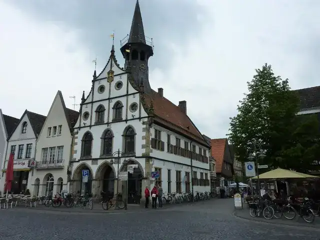 Steinfurt - Am Markt. Rathaus in Burgsteinfurt - geo.hlipp.de - 10185