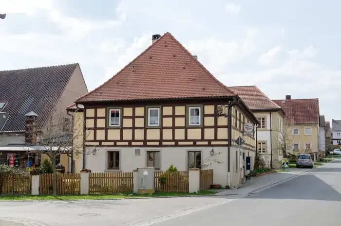 Sugenheim - Sugenheim, Krautostheim 49, 001