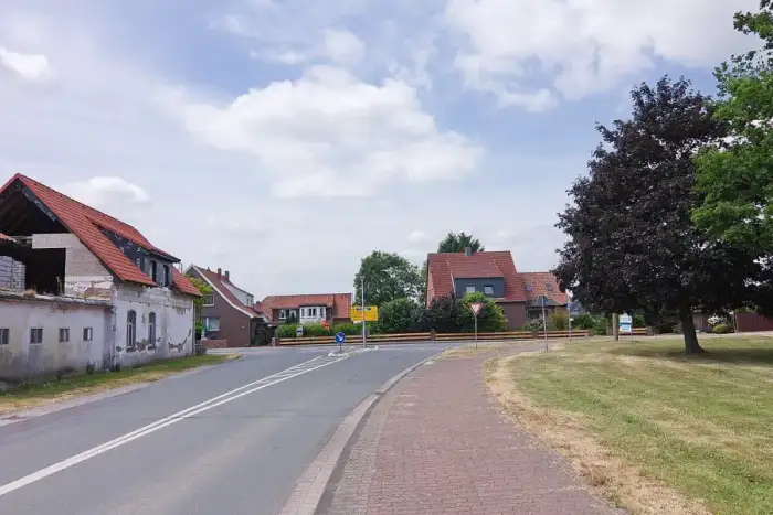 Suthfeld - Ortsblick in Kreuzriehe (Suthfeld) IMG 7672