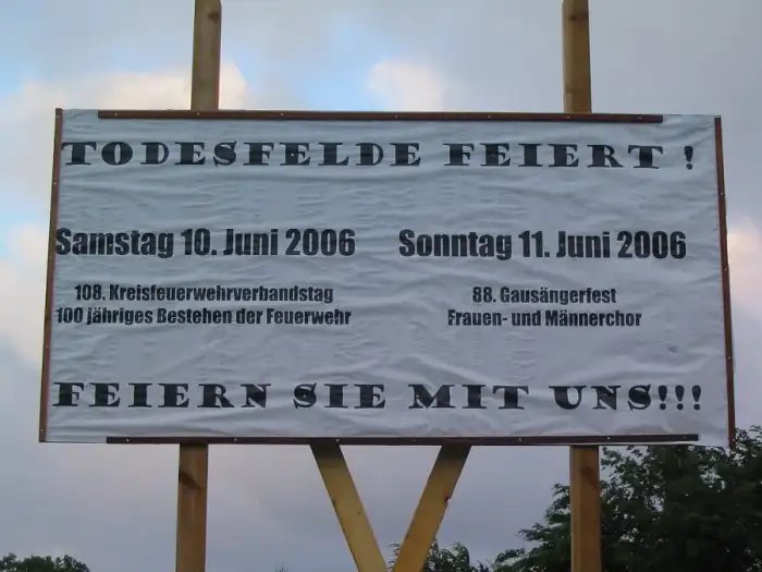 Todesfelde - Todesfelde feiert