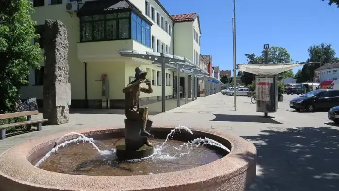 Traunreut - Traunreut - Rathausbrunnen