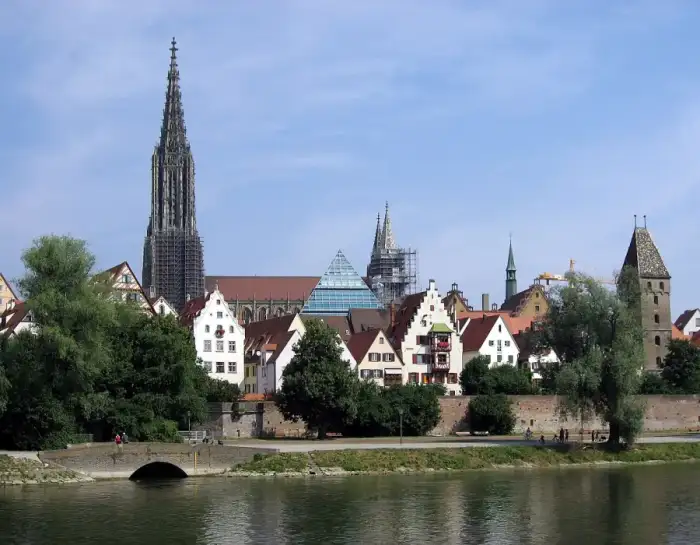 Ulm - Ulm Donauschwabenufer1