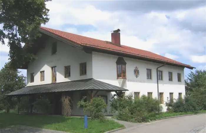 Valley - Valley Rathaus-1