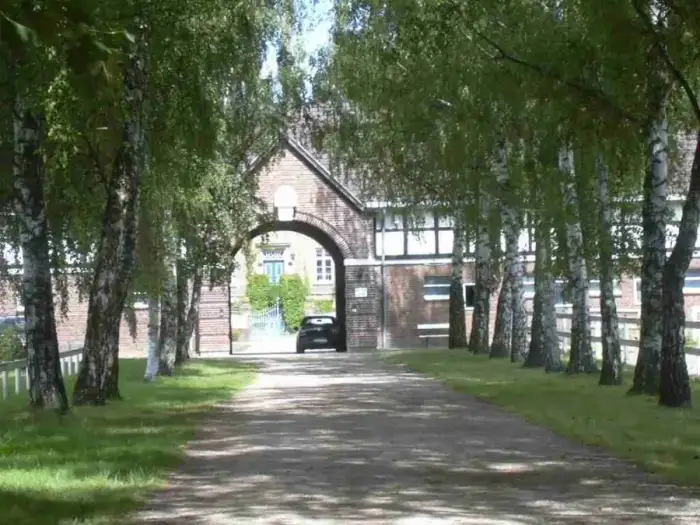 Vettweiß - Einfahrtburgsievernich