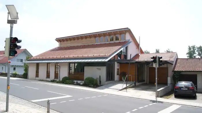 Waffenbrunn - Waffenbrunn-Pfarrzentrum Marien-01