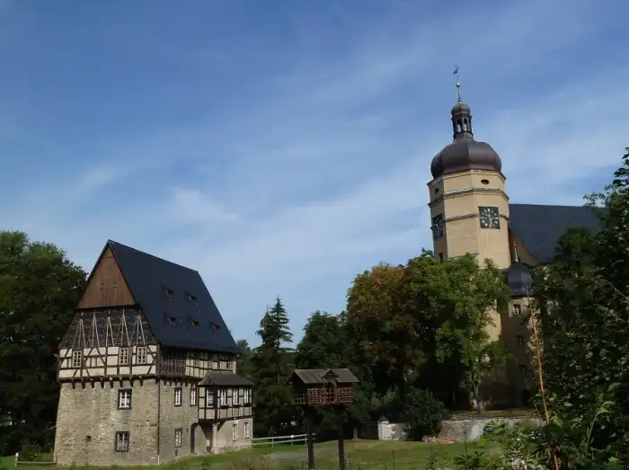 Weischlitz - Rittergut, Taubenhaus und Kirche