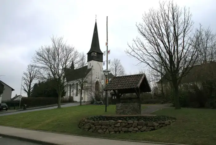 Wickede (Ruhr) - Echthausen-Dorfplatz1-Asio
