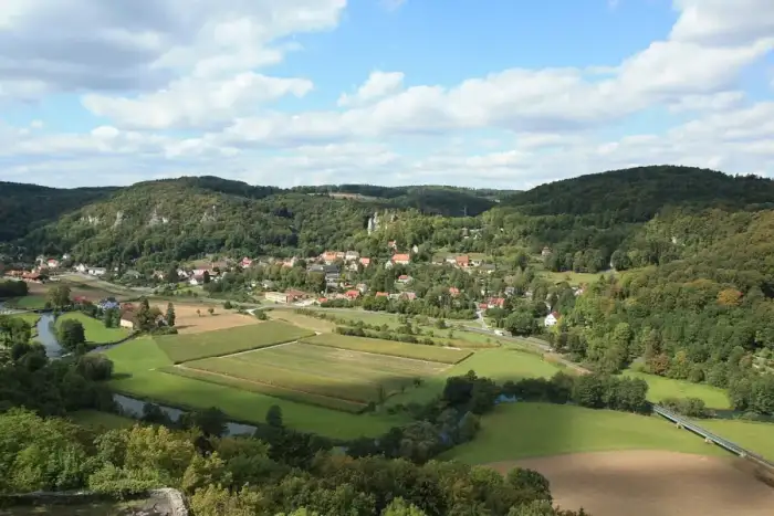 Wiesenttal - Stadt und Burgfelsen Streitberg