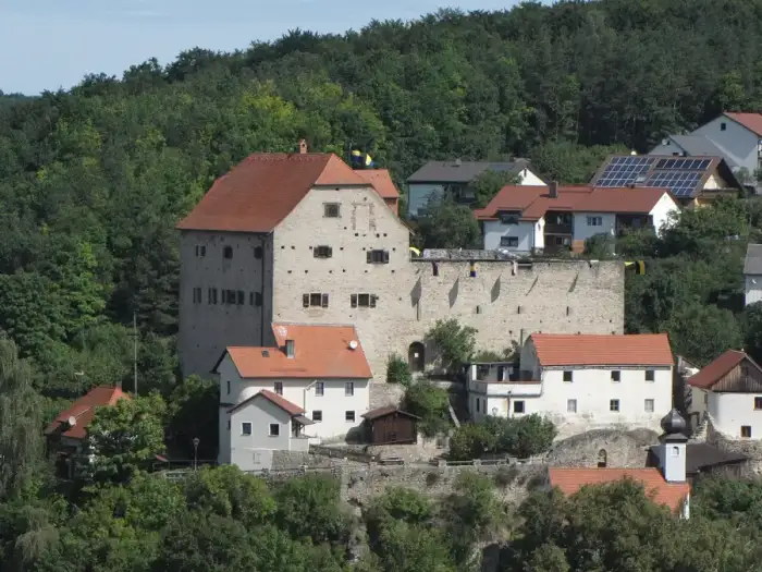 Wolfsegg - BurgWolfsegg-01