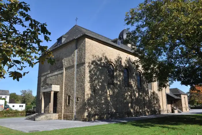 Wolsfeld - Wolsfeld, St. Hubertus 05
