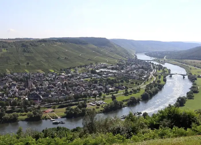 Zeltingen-Rachtig - Zeltingen und Rachtig